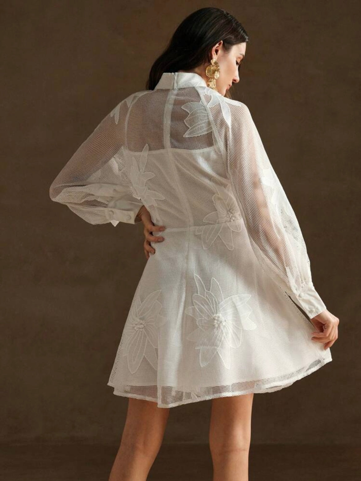 CM-DS866565 Women Elegant Seoul Style Collar Neckline Lace Cinched Waist Lantern Sleeve Dress - White
