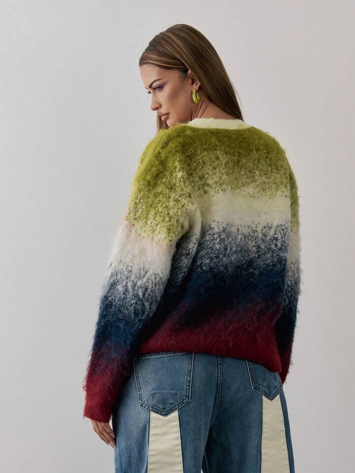 CM-CS960755 Women Casual Seoul Style Button Up V-Neck Gradient Knit Oversized Cardigan