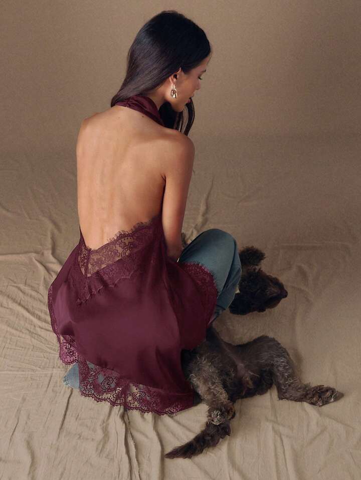 CM-TS449930 Women Elegant Seoul Style Lace Satin Patchwork Sleeveless Trim Backless Camisole Top - Maroon