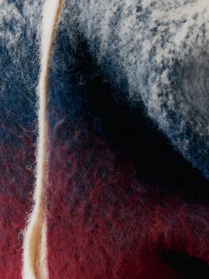 CM-CS960755 Women Casual Seoul Style Button Up V-Neck Gradient Knit Oversized Cardigan