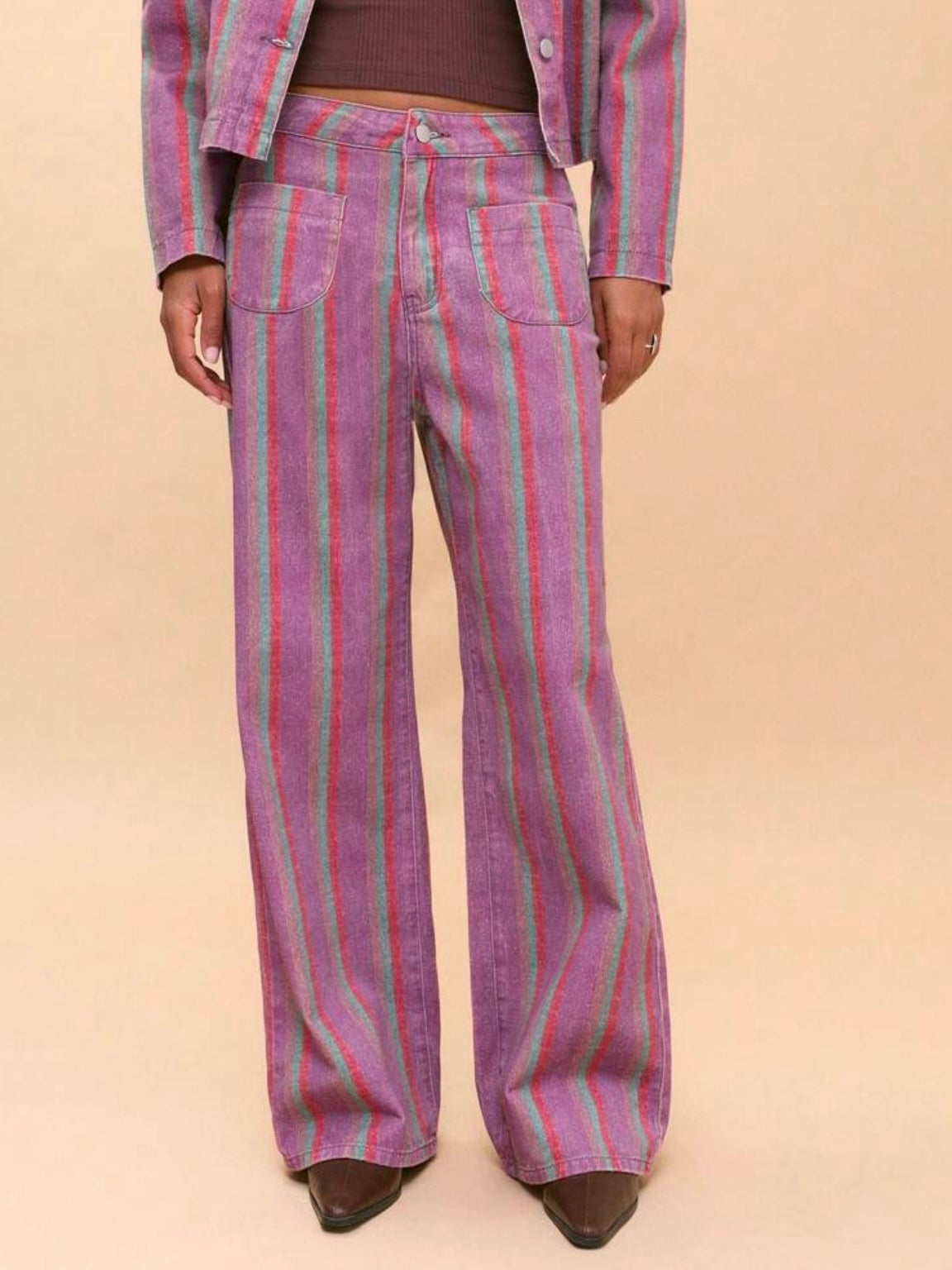 CM-BS163620 Women Elegant Seoul Style High Waist Patch Pockets Striped Extra Long Wide-Leg Trousers