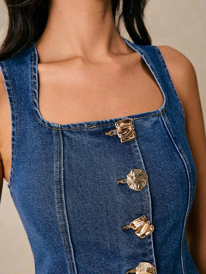 CM-TS555761 Women Casual Seoul Style Dark Wash Square Neck Sleeveless Metal Button Decoration Denim Vest