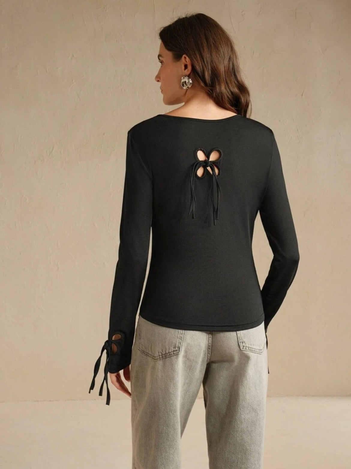 CM-TS190703 Women Casual Seoul Style Elastic Hollow Out Twist Long Sleeve T-Shirt - Black