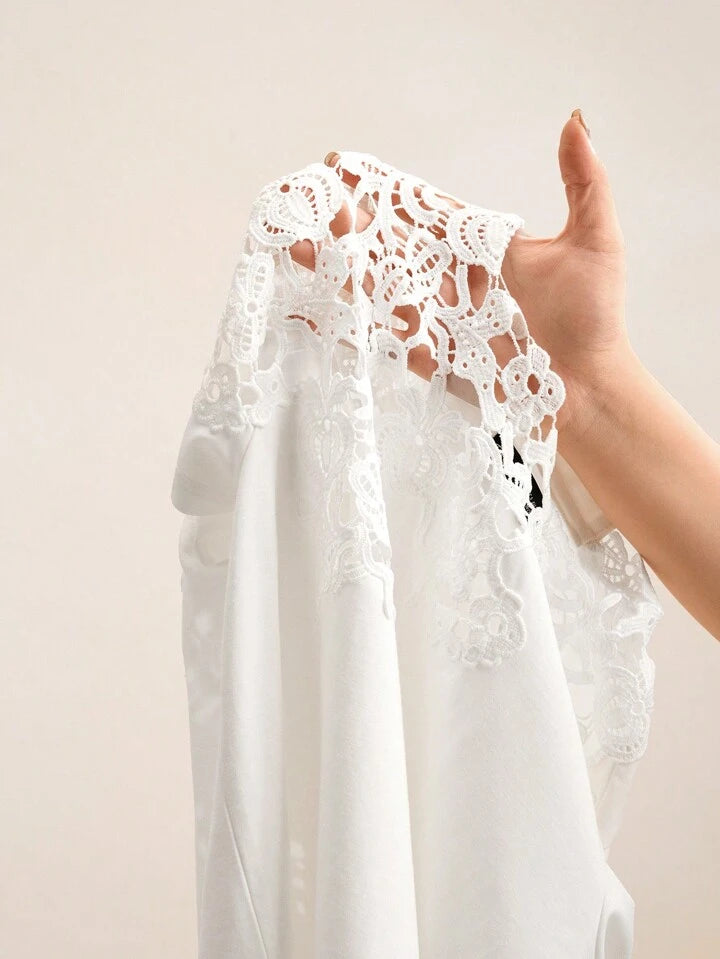 CM-TS688199 Women Casual Seoul Style Lace Crochet Patchwork Hollow Out Short Sleeve Blouse - White