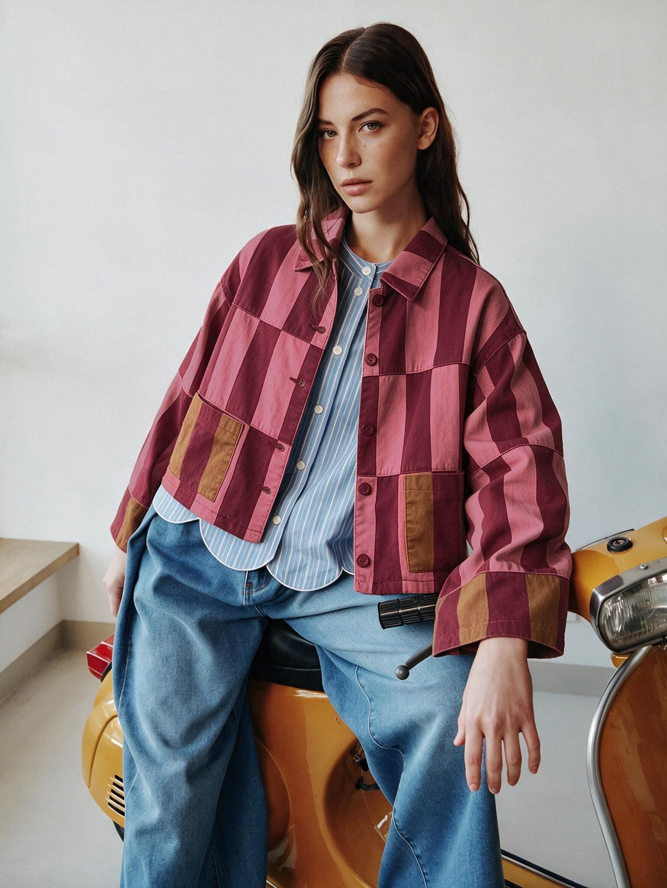 CM-CS518142 Women Elegant Seoul Style Collar Neckline Long Sleeve Striped Cropped Jacket