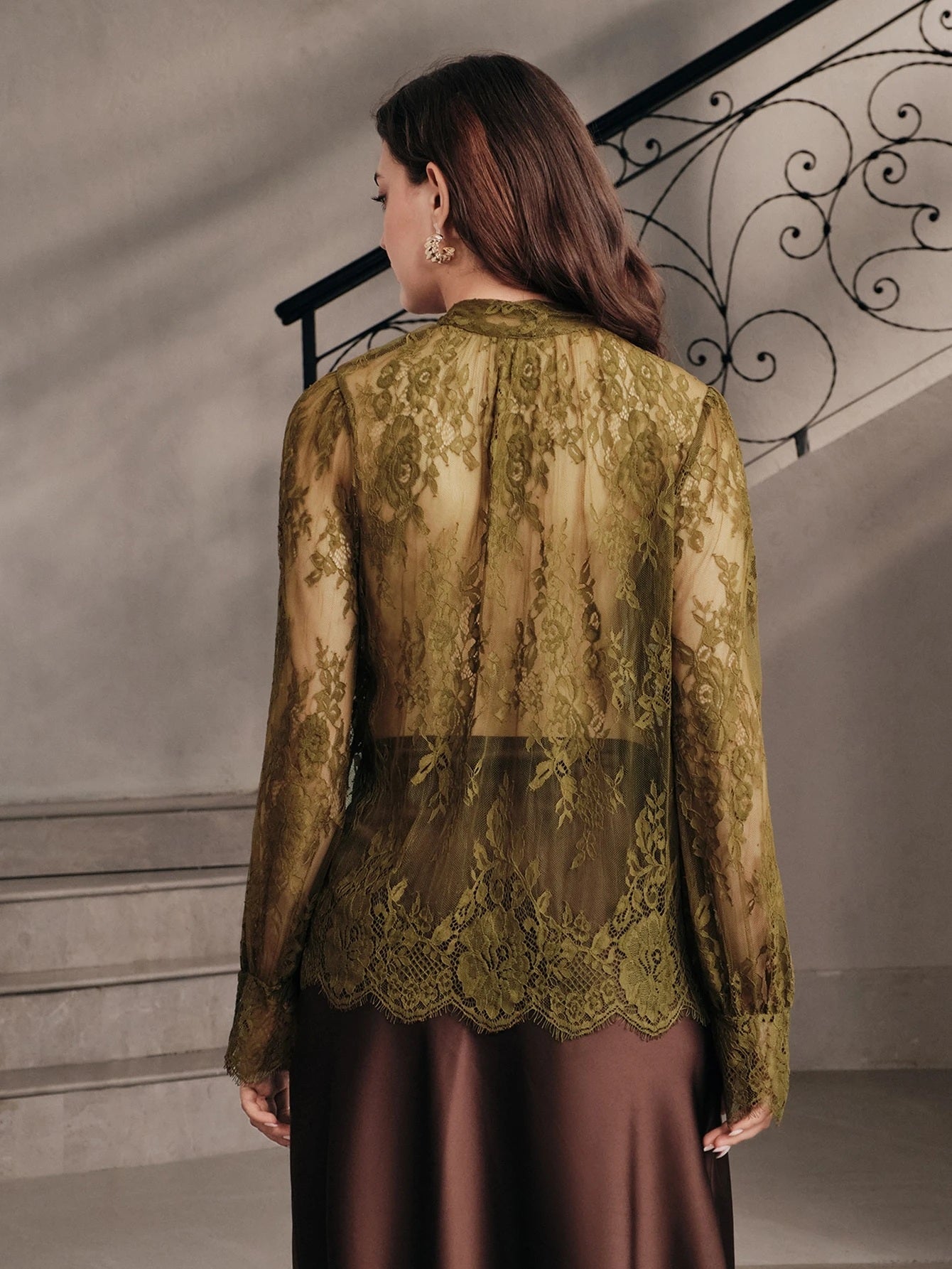 CM-TS414367 Women Elegant Seoul Style Tie Neck Extra Long Sleeve Lace Floral Blouse - Army Green