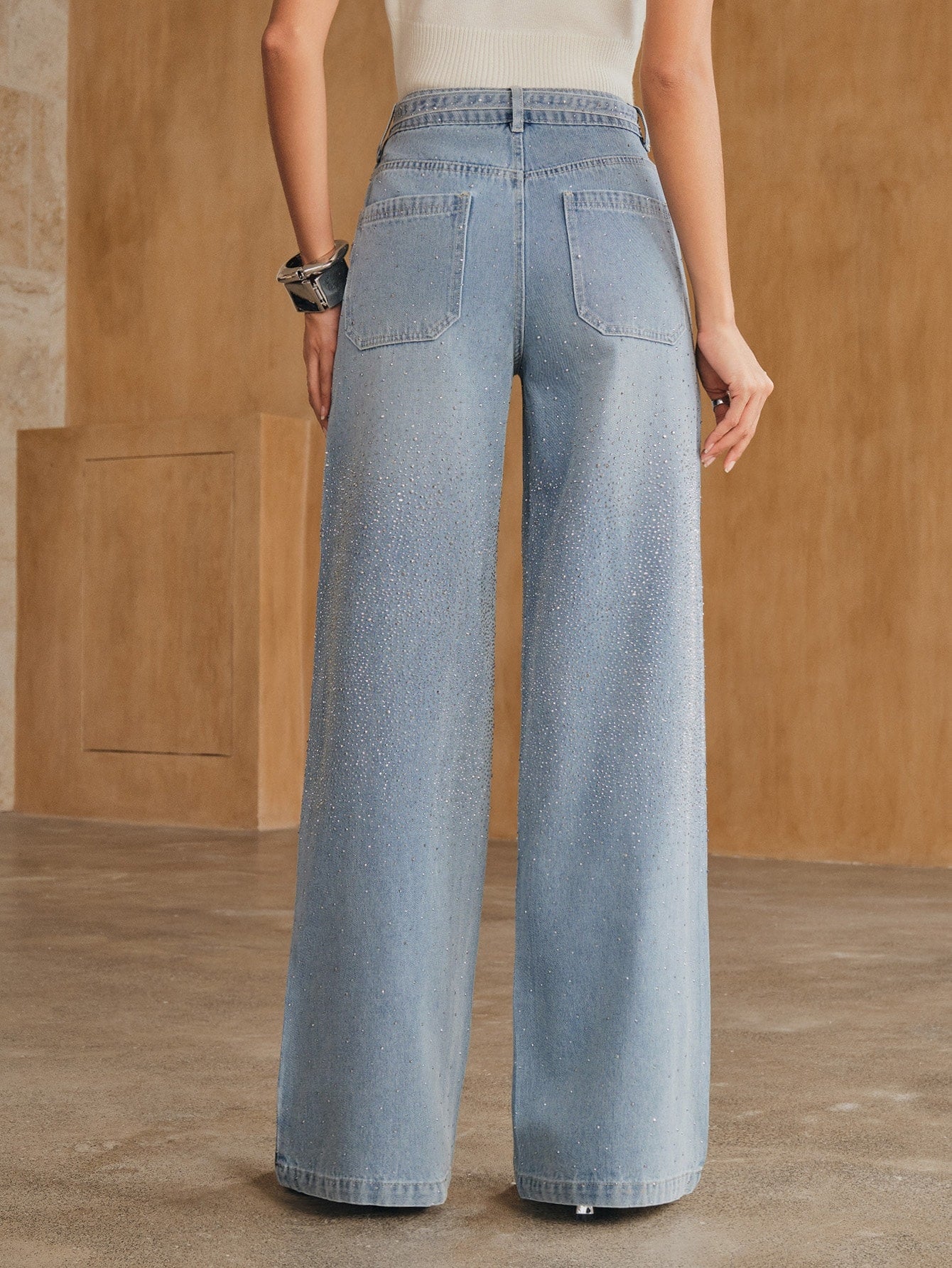 CM-BS988516 Women Elegant Seoul Style Mid Waist Rhinestone Decor Straight Leg Denim Jeans With Belt