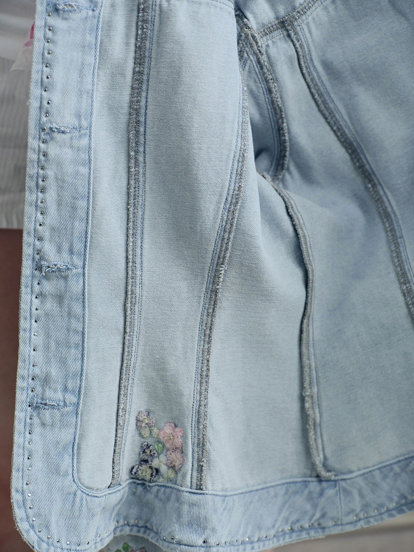 CM-CS891801 Women Elegant Seoul Style Stand Collar Long Sleeve Floral Embroidery Slim Fit Jacket - Blue