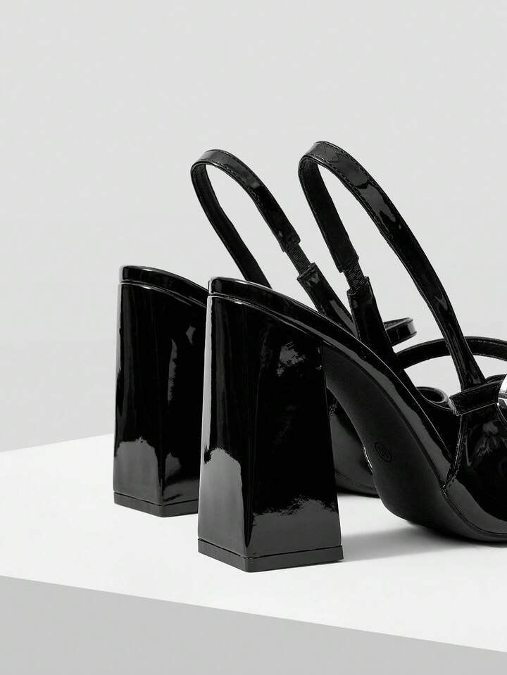 CM-SHS598797 Women Trendy Seoul Style Pointed Toe Buckle Design High Heels - Black