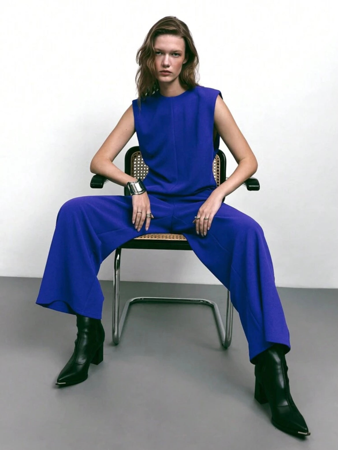 CM-JS727529 Women Casual Seoul Style Round Neck Sleeveless Cutout Back Loose Jumpsuit - Royal Blue