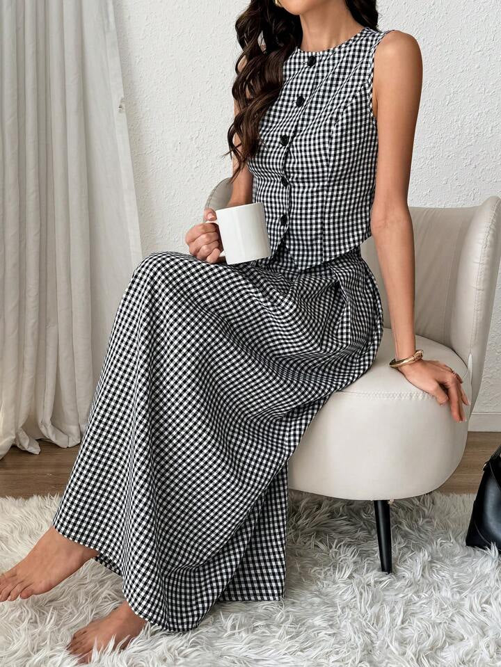 CM-SS888943 Women Trendy Bohemian Style Round Neck Sleeveless Checkered Vest With Pleated Skirt - Set