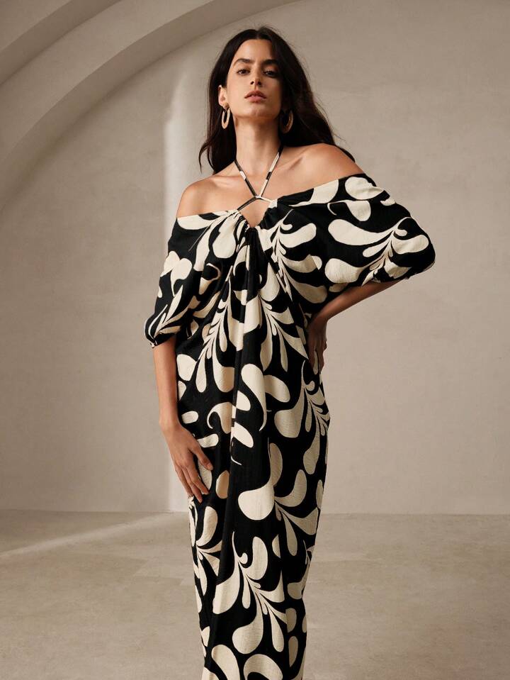 CM-DS248226 Women Trendy Bohemian Style Printed Pleated Backless Maxi Dress - Black