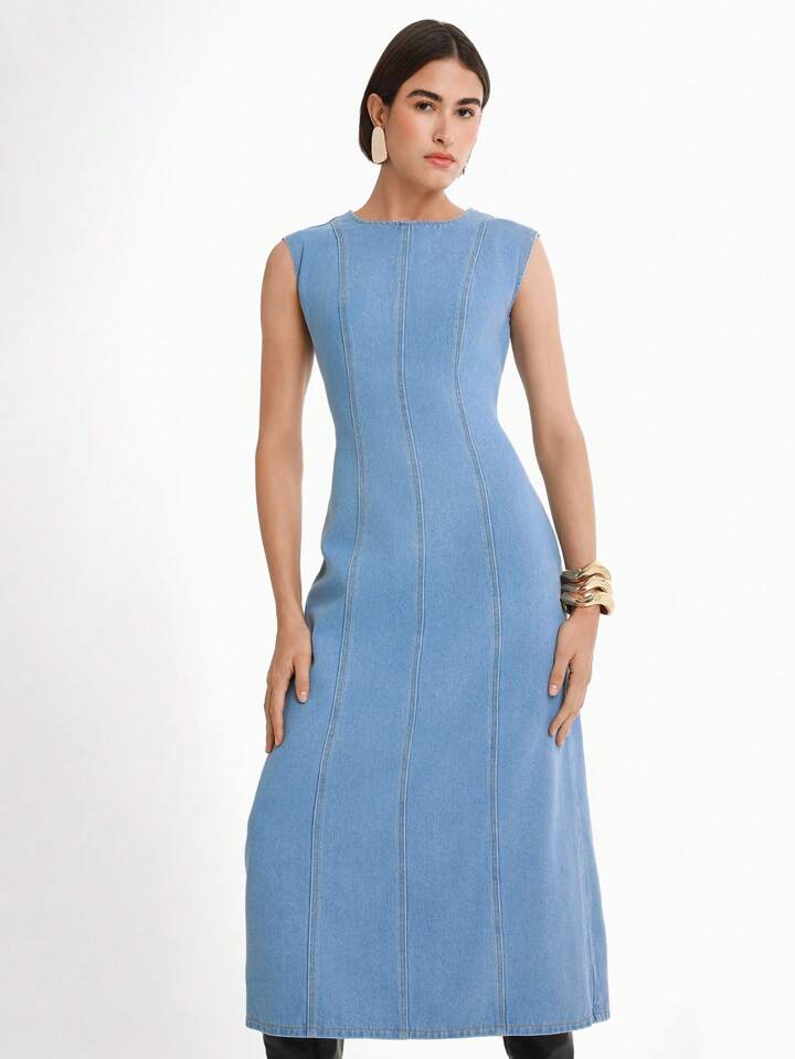 CM-DS413727 Women Casual Seoul Style Light Wash Round Neck Sleeveless Cinched Waist Denim Dress