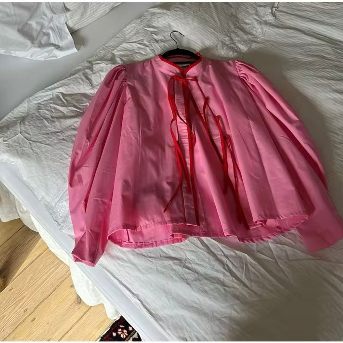 CM-TS326284 Women Elegnat Seoul Style Stand Collar Lantern Sleeve Bow Tie Ribbon Blouse - Pink