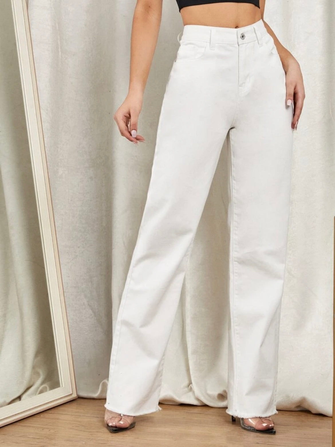 CM-BS310035 Women Casual Seoul Style High Waist Raw Hem Straight Leg Jeans - White