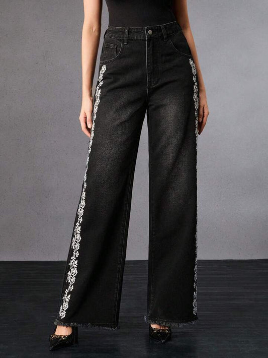 CM-BS400915 Women Elegant Seoul Style Embroidered Hollow-Out Straight Leg Pants - Black