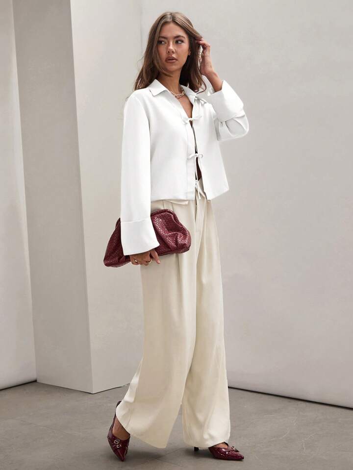CM-TS833170 Women Trendy Bohemian Style Shirt Collar Front Tie Long Sleeve Shirt - White