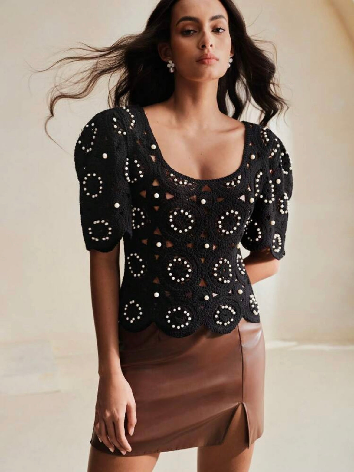 CM-TS925804 Women Casual Seoul Style Crochet Hollow-Out Balloon Sleeve Beaded T-Shirt - Black
