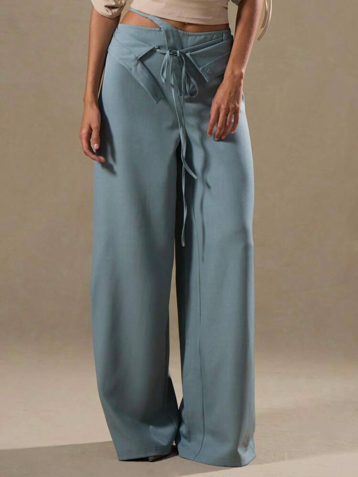 CM-BS999992 Women Trendy Bohemian Style Tie Waist Fold Over Tailored Extra Long Trousers