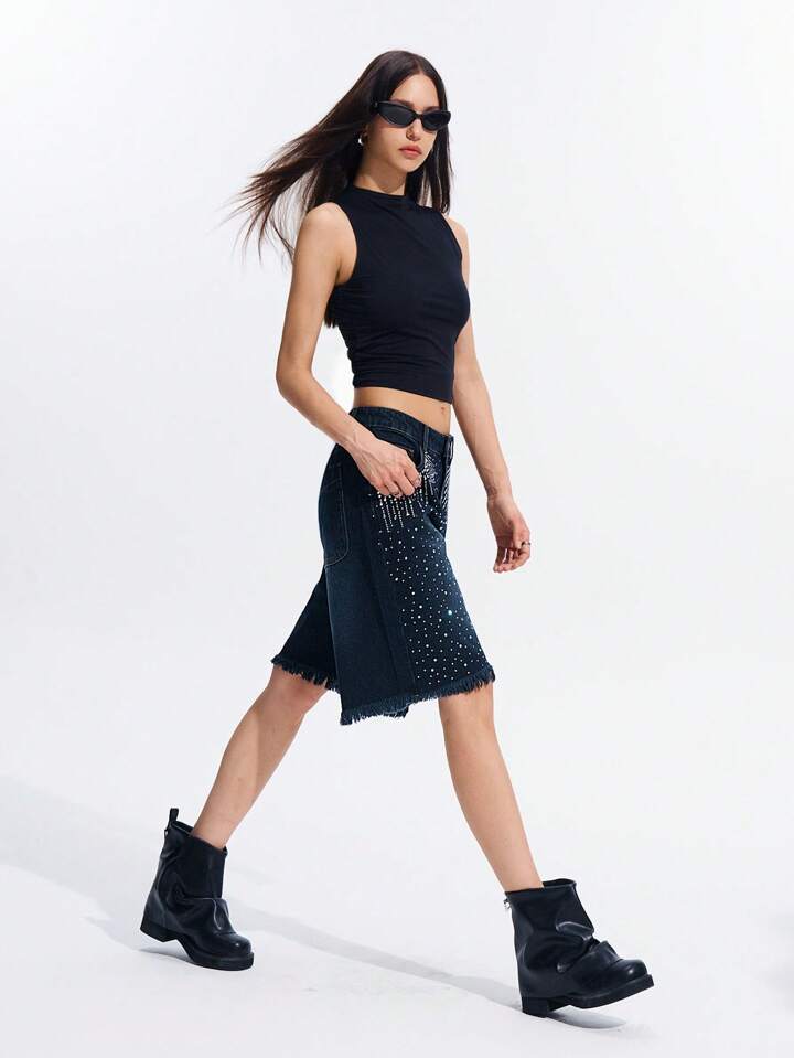 CM-BS943987 Women Casual Seoul Style Rhinestone Side Pockets Drop Waist Loose Denim Shorts