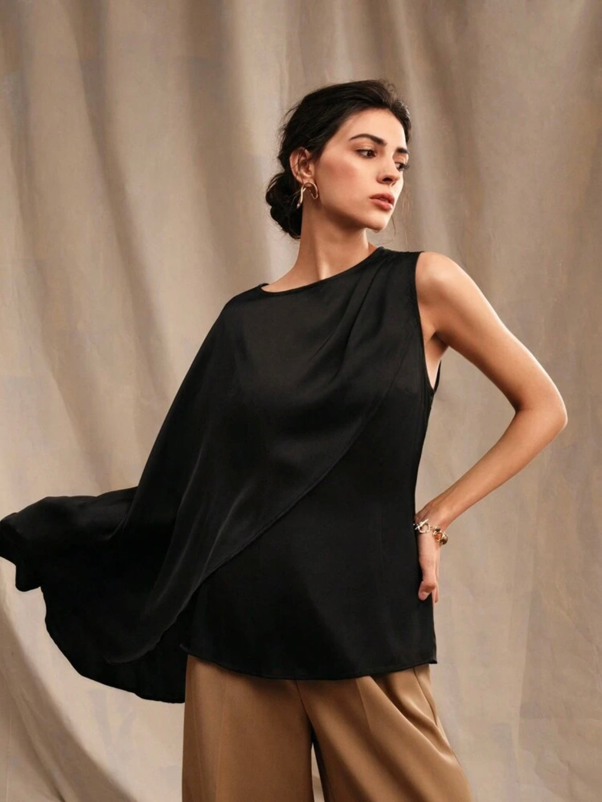 CM-TS321600 Women Elegant Seoul Style Round Neck Solid Color One-Shoulder Shirt - Black