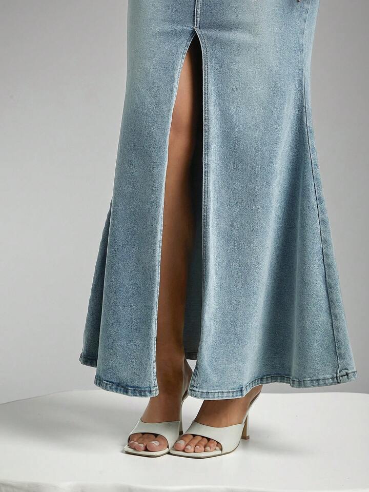 CM-BS459927 Women Casual Seoul Style Light Wash Pocket Split Hem Mermaid Denim Maxi Skirt