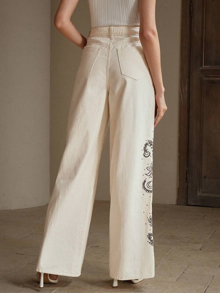 CM-BS152436 Women Elegant Seoul Style Mid Waist Embroidery Rhinestone Decor Straight Leg Jeans - Beige