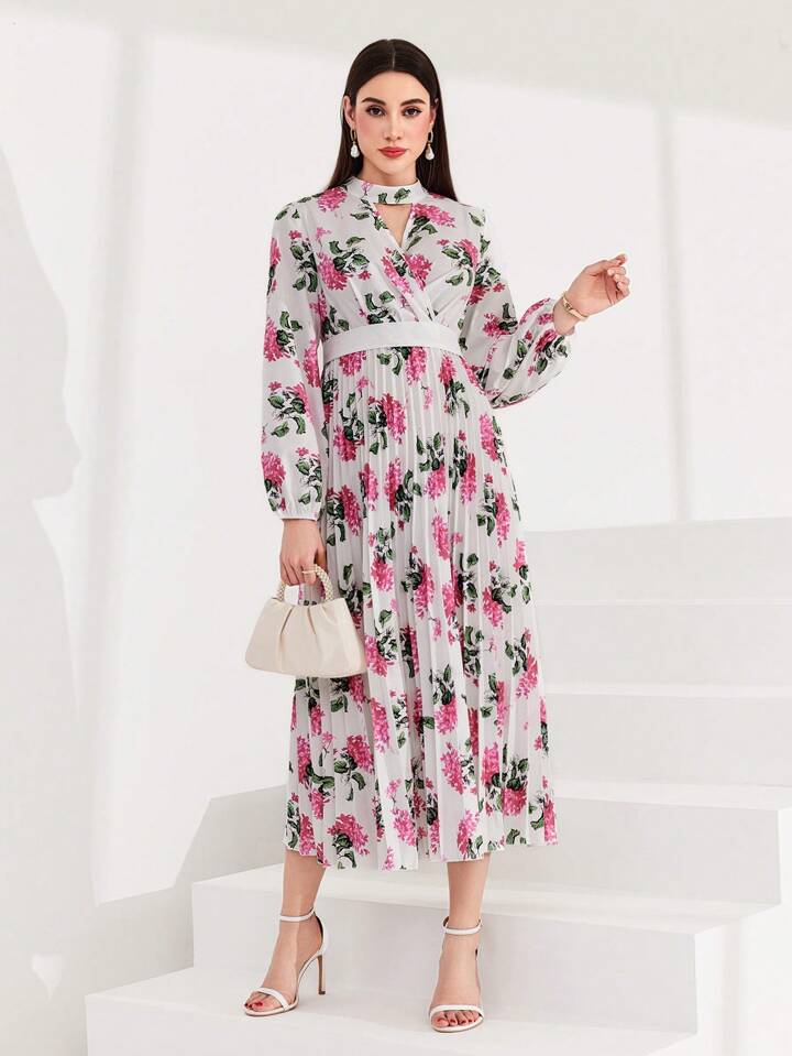 CM-DS657438 Women Elegant Seoul Style Floral Print Hollow Out Neckline A-Line Dress