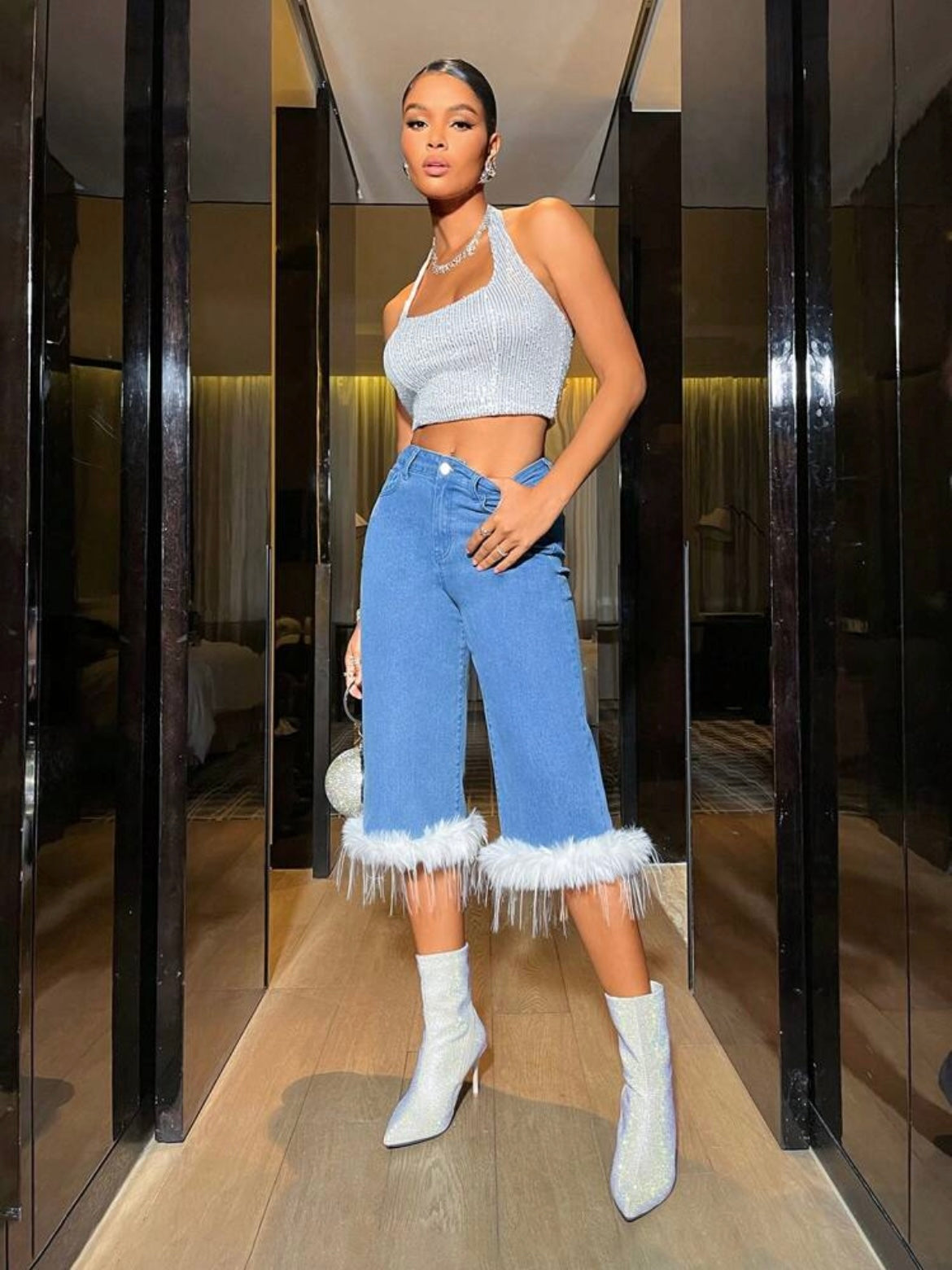 CM-BS607769 Women Casual Seoul Style Light Wash Plush Edged Straight Leg Denim Pants