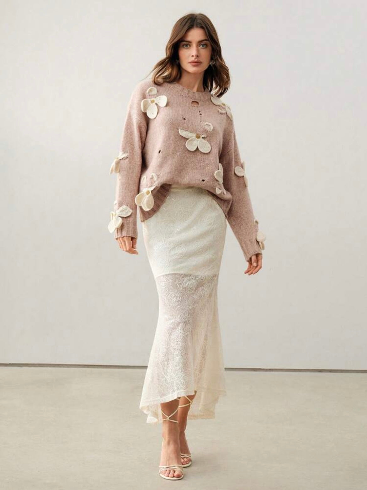 CM-CS023355 Women Casual Seoul Style Round Neck Crochet 3D Floral Long Sleeve Knitted Sweater