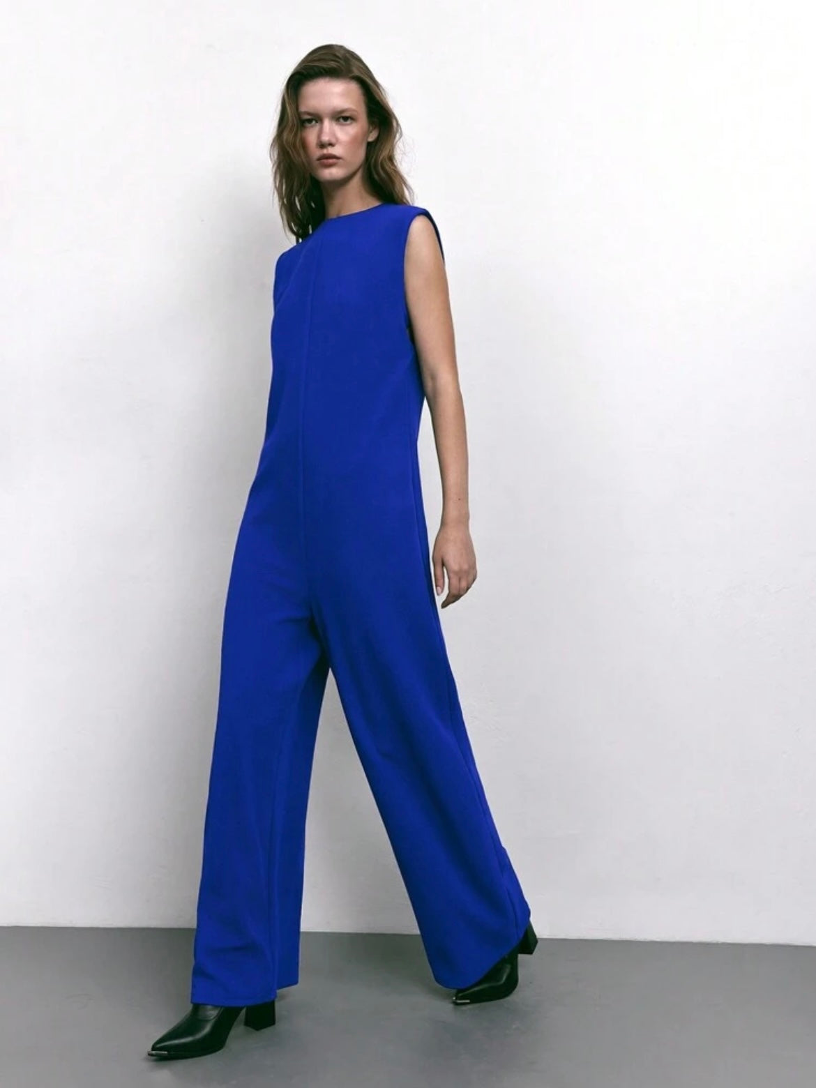 CM-JS727529 Women Casual Seoul Style Round Neck Sleeveless Cutout Back Loose Jumpsuit - Royal Blue
