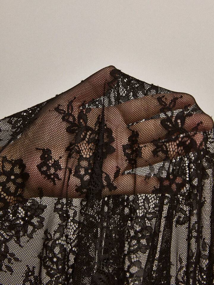 CM-TS633590 Women Elegant Seoul Style Stand Collar Lace Raglan Flare Sleeve Loose Blouse - Black