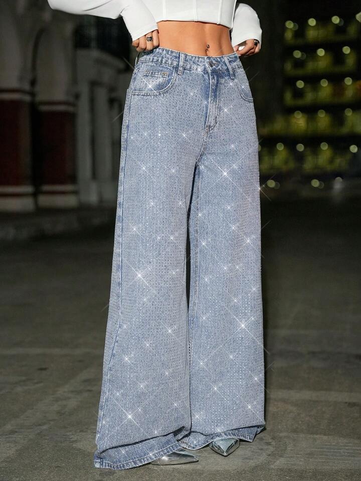 CM-BS174808 Women Casual Seoul Style Light Wash Front Button Pocket Low Waist Rhinestone Studded Jeans