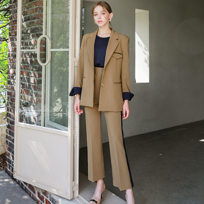 CM-SY081092 Women Elegant Seoul Style Lapel Neckline Double Breasted Long Sleeve Blazer With Suit Pants - Set (Available in 2 colors)