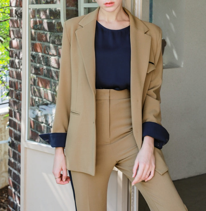 CM-SY081092 Women Elegant Seoul Style Lapel Neckline Double Breasted Long Sleeve Blazer With Suit Pants - Set (Available in 2 colors)