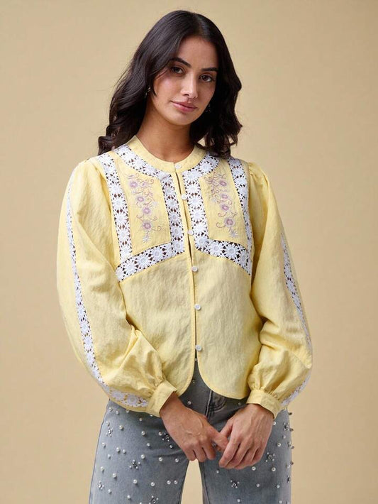 CM-TS903060 Women Elegant Seoul Style Floral Lace Patchwork Round Neck Lantern Sleeve Blouse - Yellow