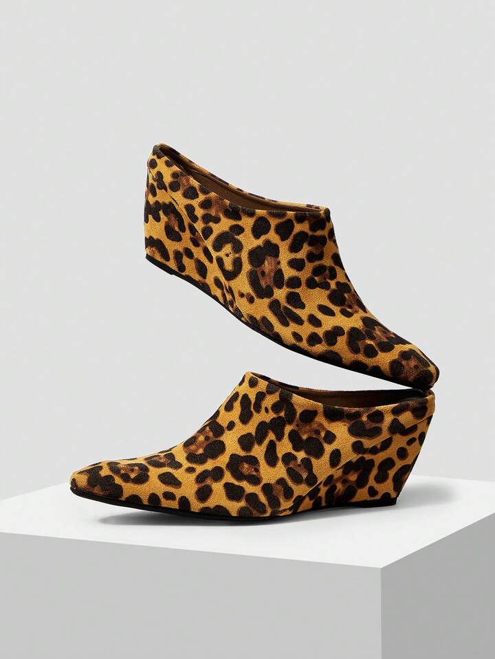CM-SHS176412 Women Trendy Seoul Style Tweed Leopard Print Pointed Toe Wedge Pumps