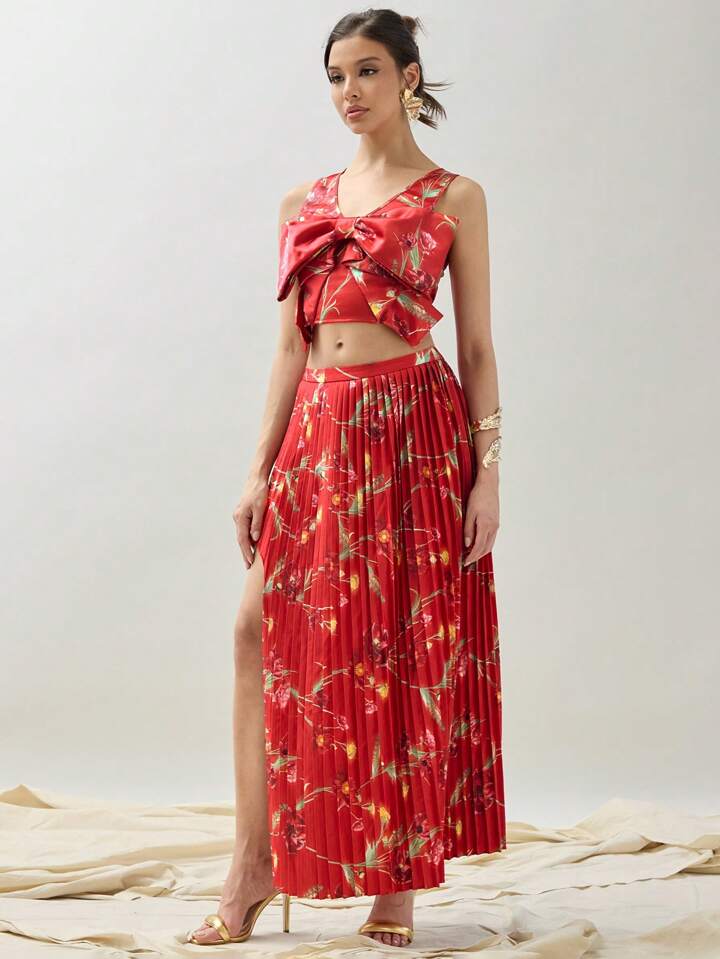 CM-BS594663 Women Trendy Bohemian Style Floral Allover Print High Slit Pleated Skirt