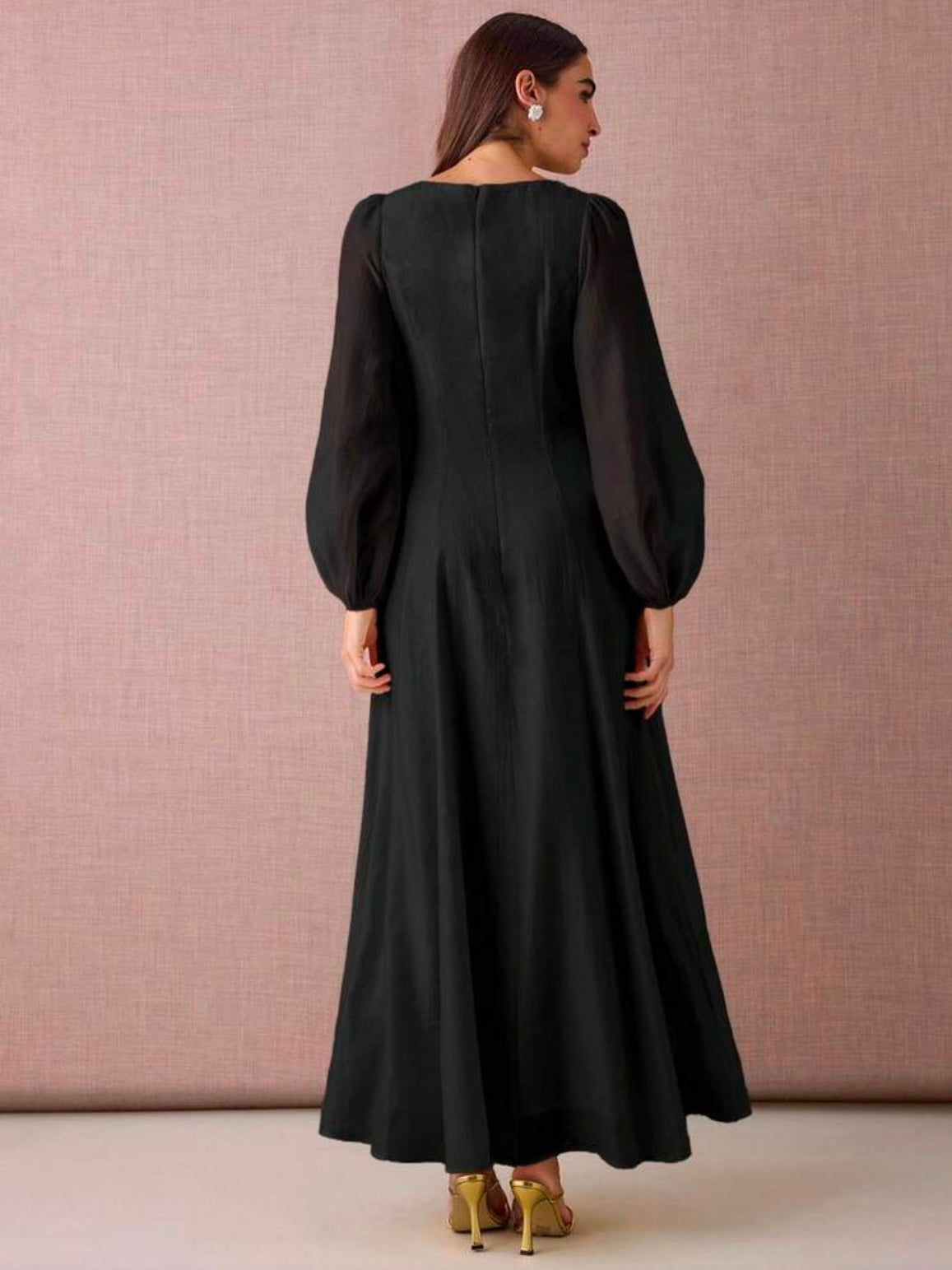 CM-DS935764 Women Elegant Seoul Style Round Neck Lantern Sleeve Pleated Design A-Line Maxi Dress - Black
