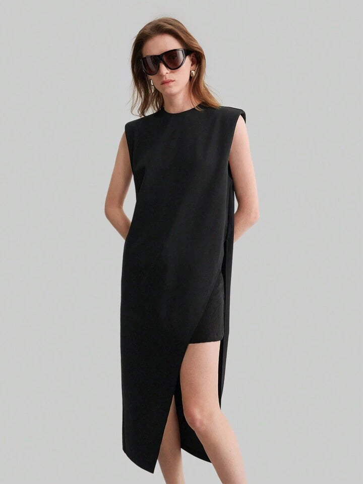 CM-TS650838 Women Casual Seoul Style Round Neck Wide Shoulder Sleeveless Asymmetric Hem Mid-Length Top - Black