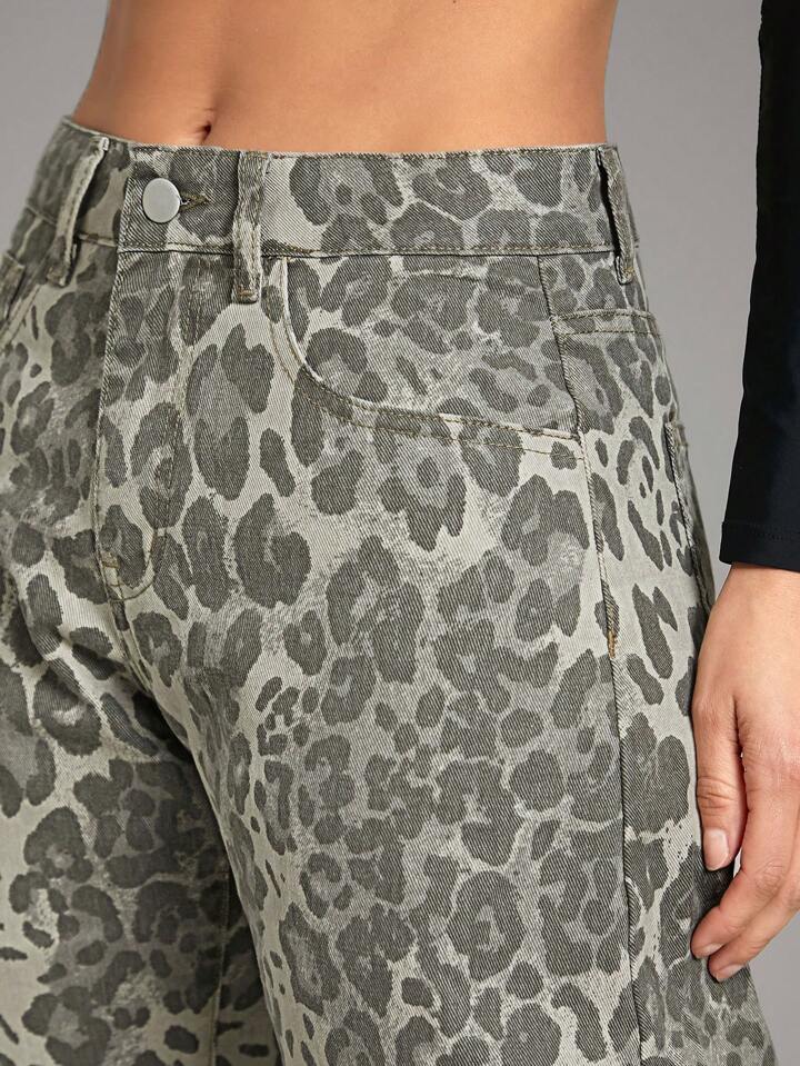 CM-BS236500 Women Casual Seoul Style Low Waist Leopard Print Straight Leg Denim Jeans - Gray