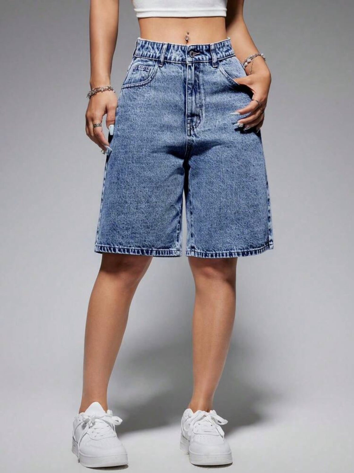 CM-BS948419 Women Casual Seoul Style Medium Wash High Waist Bermuda Denim Shorts