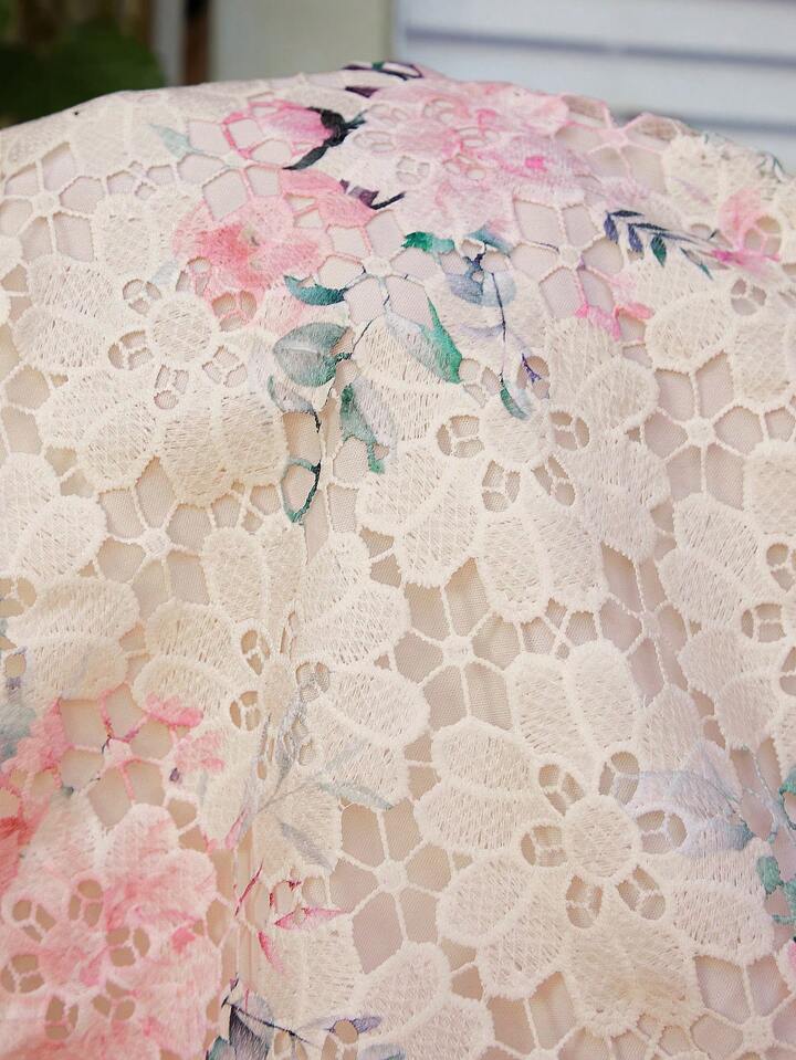 CM-TS755296 Women Trendy Bohemain Style Notched Neckline 3/4 Sleeve Color-Block Lace Printed Asymmetrical Hem Top