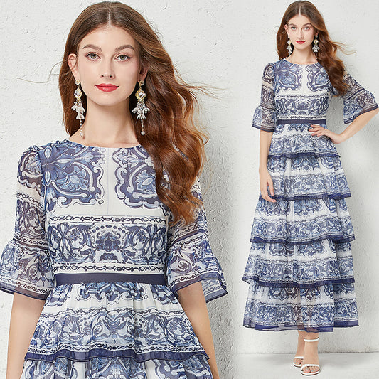 CM-DY047005 Women Elegant European Style Round Neck Trumpet Sleeve Cake Long Dress