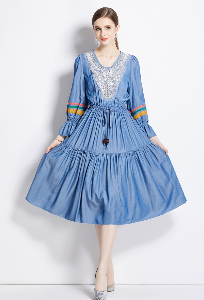 CM-DY080982 Women Retro European Style Long Sleeve Pinched Waist V-Neck Dress