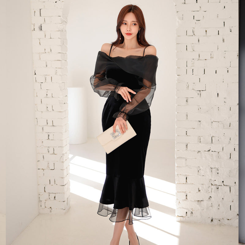 CM-DY082159 Women Elegant Seoul Style Off Shoulder Neckline Long Sleeve Dress - Black