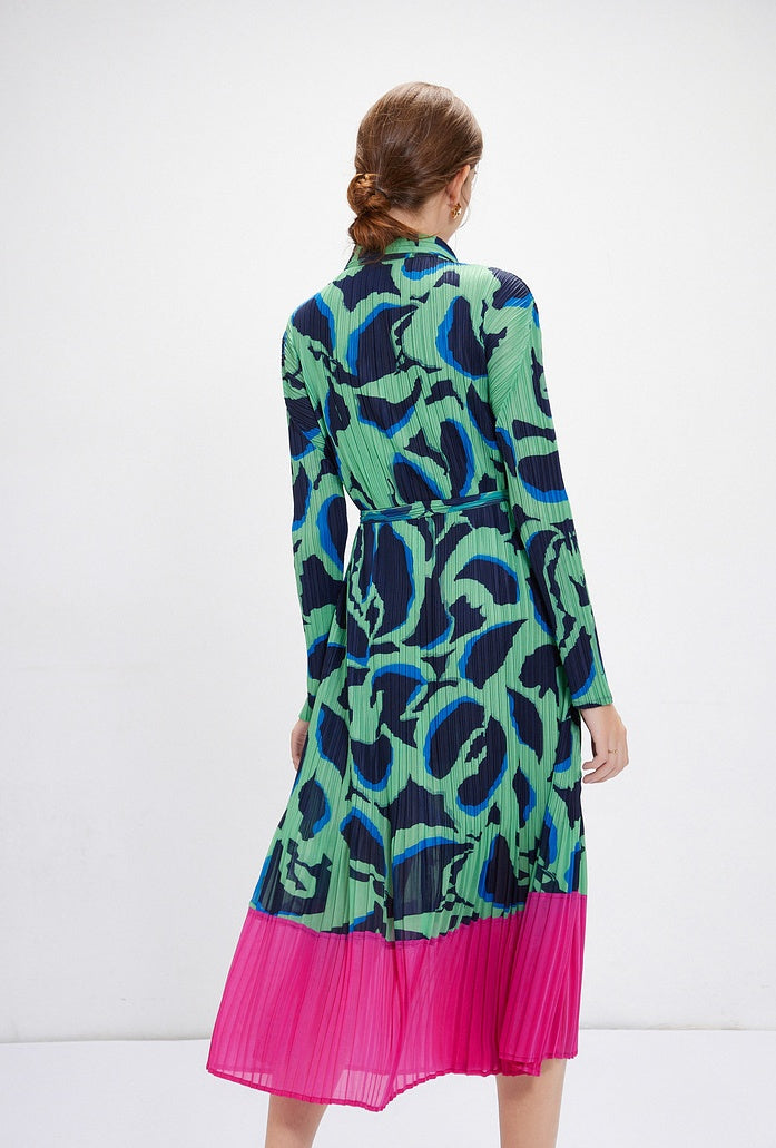 CM-DY084999 Women Elegant European Style Collar Neckline Long Sleeve Pleats A-Line Slim Dress - Green