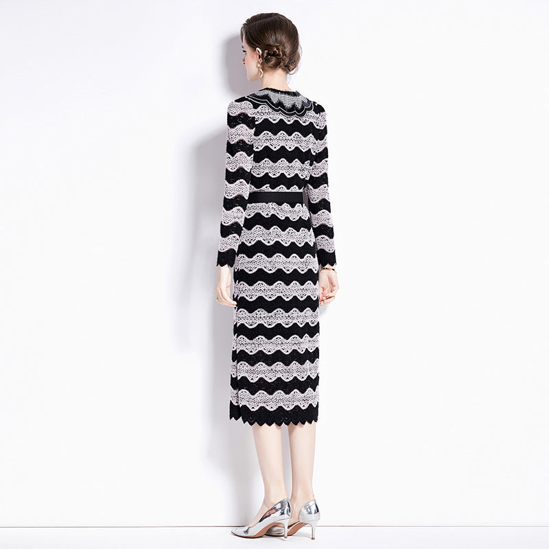 CM-DY088703 Women Elegant European Style Lace Round Neck Long Sleeve Midi Dress