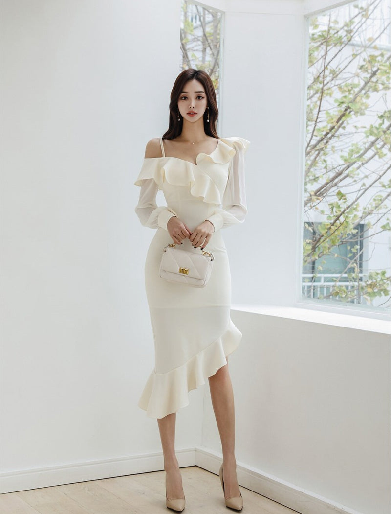 CM-DY093462 Women Elegant Seoul Style Strapless Long Sleeve Midi Dress - Beige