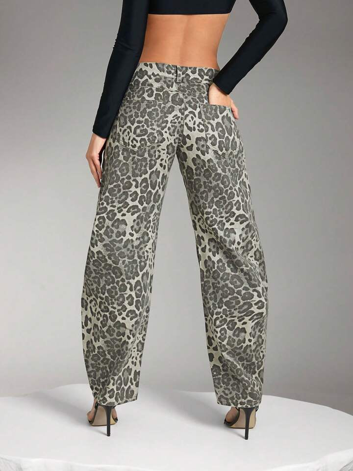 CM-BS236500 Women Casual Seoul Style Low Waist Leopard Print Straight Leg Denim Jeans - Gray